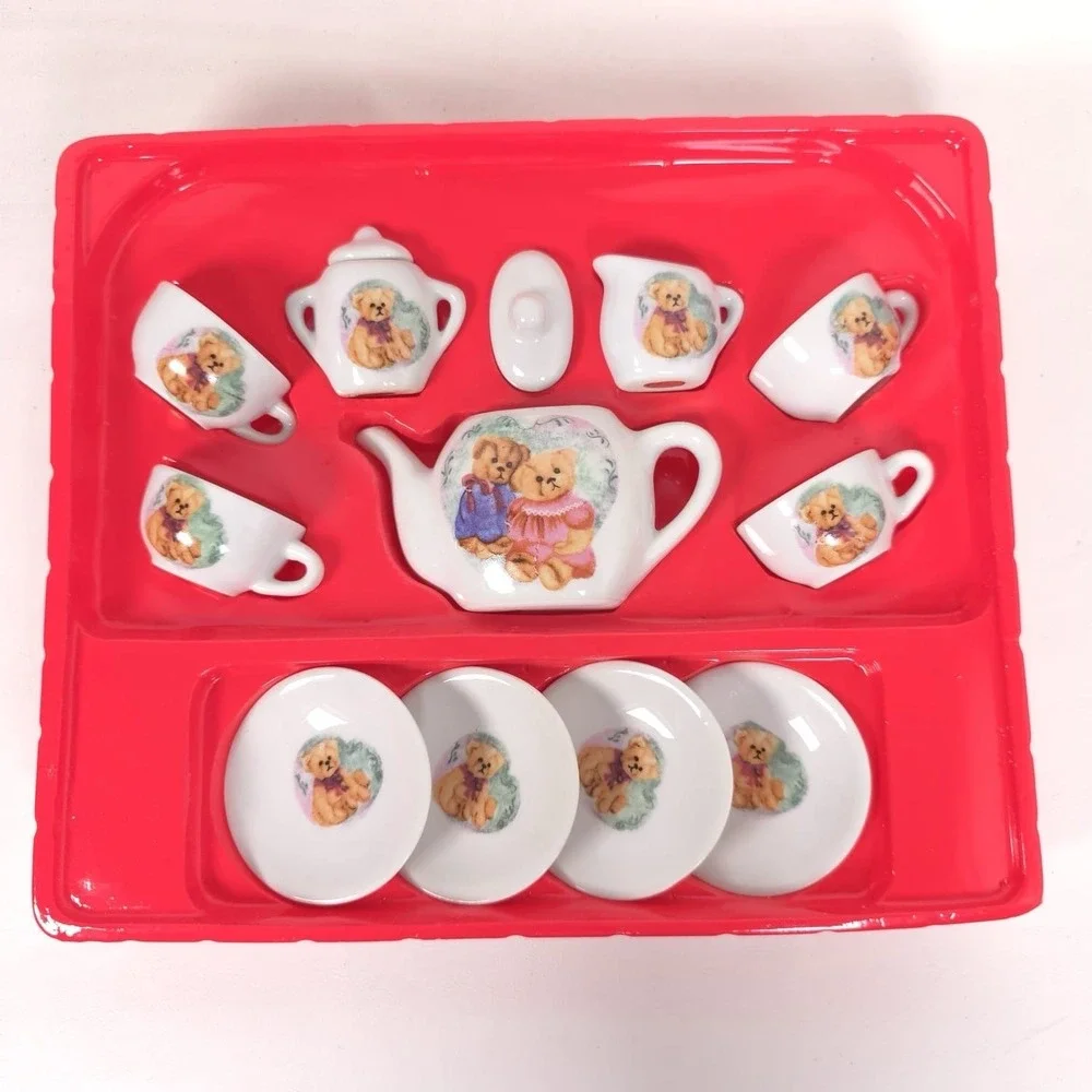 VINTAGE 1991 MINI PORCELAIN TEA SET TEDDY BEARS 12 Pieces Cups Saucers‎